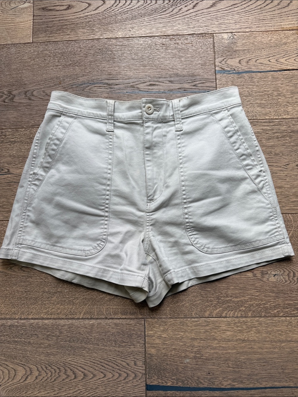 Madewell Women's Cream High-Waist Cotton Shorts